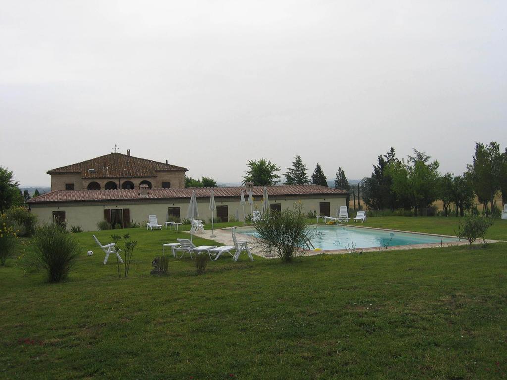 Il Canto Del Sole Frühstückspension Monteroni dʼArbia